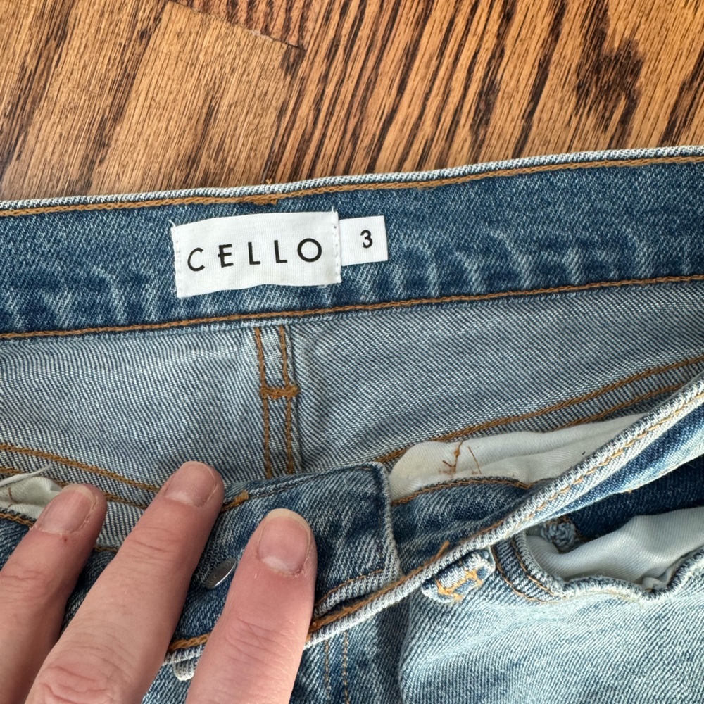 Cello Distressed Jeans - Picture 3 of 5